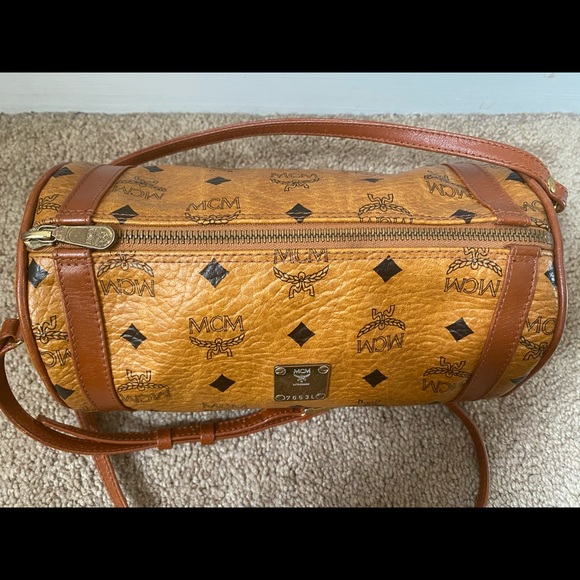MCM vintage barrel Crossbody Bag - Picture 2 of 10